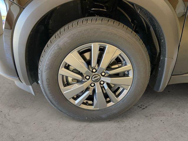 new 2025 Nissan Pathfinder car, priced at $39,500
