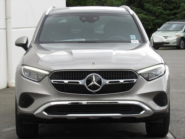 new 2024 Mercedes-Benz GLC 300 car, priced at $58,045