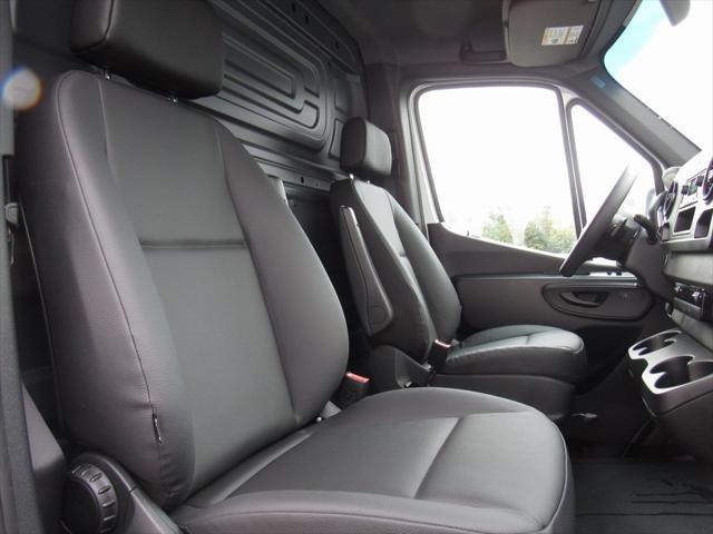 used 2024 Mercedes-Benz Sprinter 2500 car, priced at $59,992