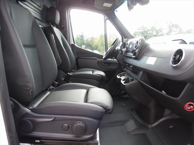 new 2025 Mercedes-Benz Sprinter 2500 car, priced at $65,818