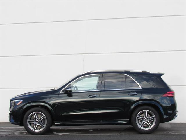 new 2025 Mercedes-Benz GLE 450 car, priced at $85,870