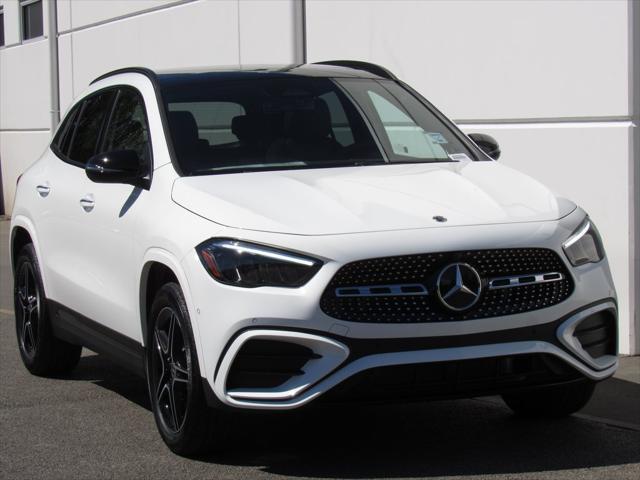 new 2025 Mercedes-Benz GLA 250 car, priced at $52,205