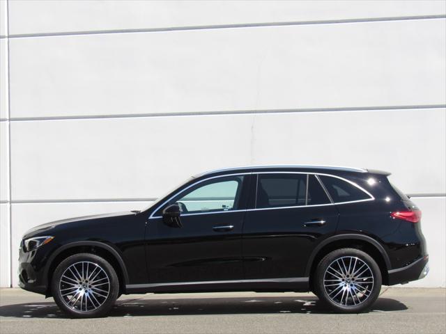 new 2024 Mercedes-Benz GLC 300 car, priced at $59,115