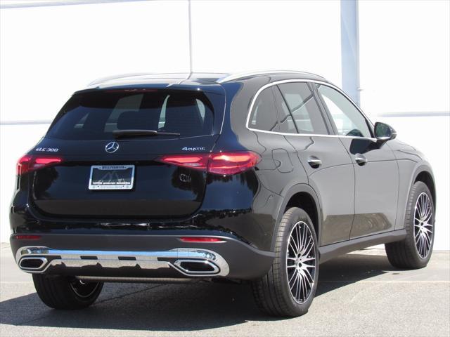 new 2024 Mercedes-Benz GLC 300 car, priced at $59,115