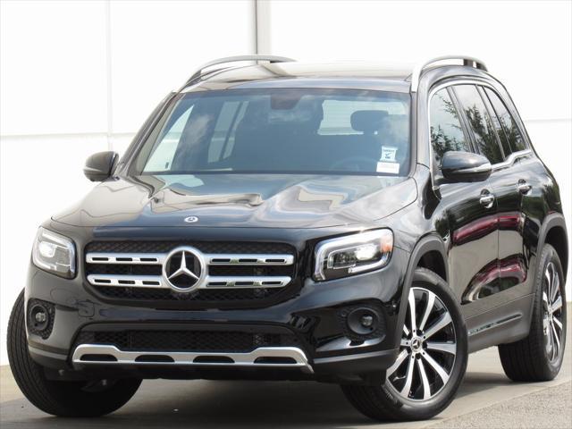 new 2023 Mercedes-Benz GLB 250 car, priced at $50,645
