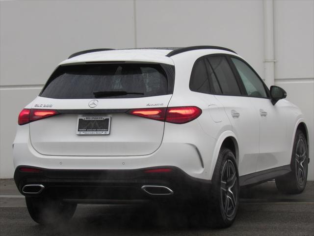 new 2025 Mercedes-Benz GLC 300 car, priced at $60,035