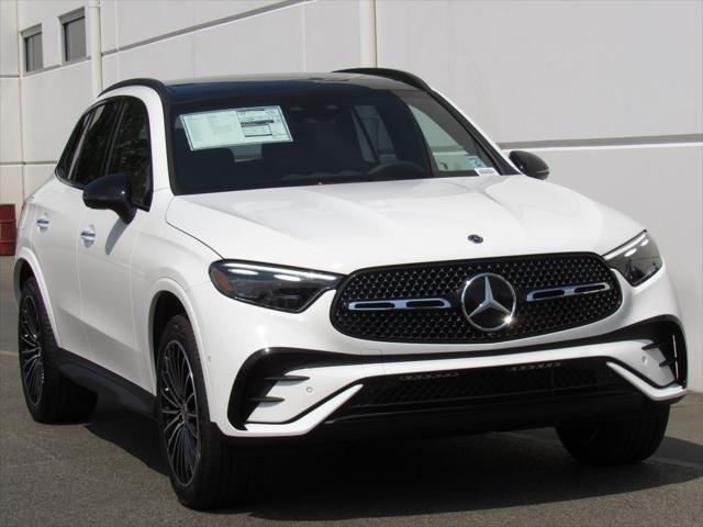 new 2024 Mercedes-Benz GLC 300 car, priced at $63,825