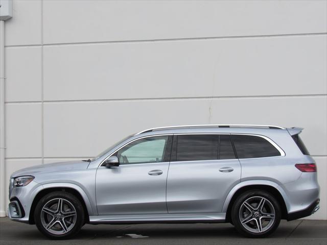 new 2024 Mercedes-Benz GLS 450 car, priced at $99,050