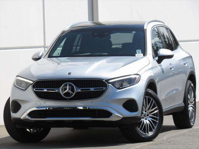 new 2024 Mercedes-Benz GLC 300 car, priced at $60,295