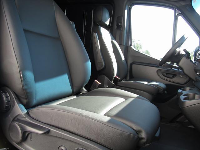 new 2024 Mercedes-Benz Sprinter 2500 car, priced at $76,410