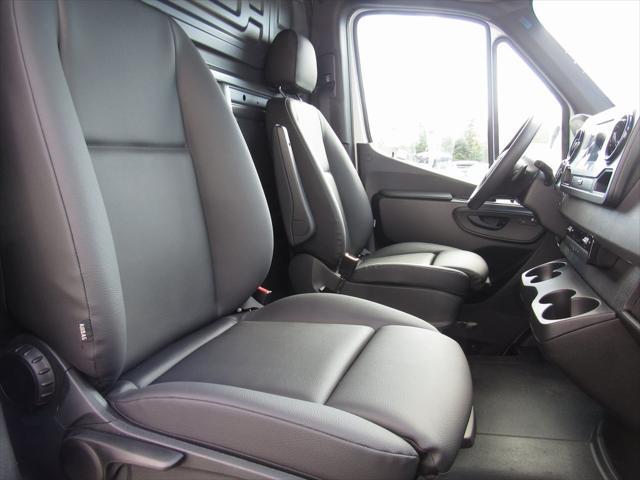 new 2024 Mercedes-Benz Sprinter 2500 car, priced at $63,888