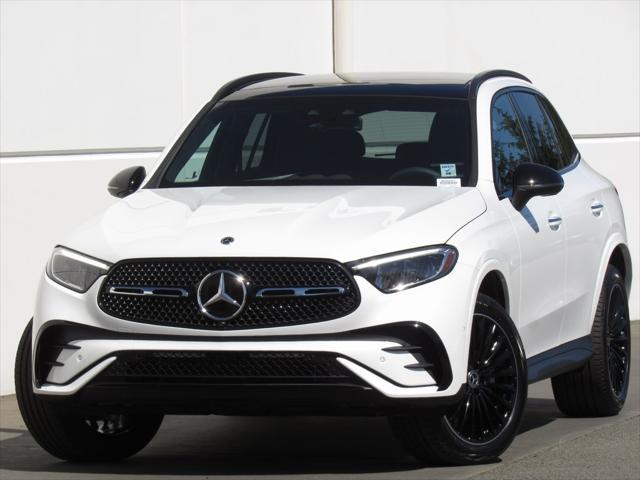 new 2024 Mercedes-Benz GLC 300 car