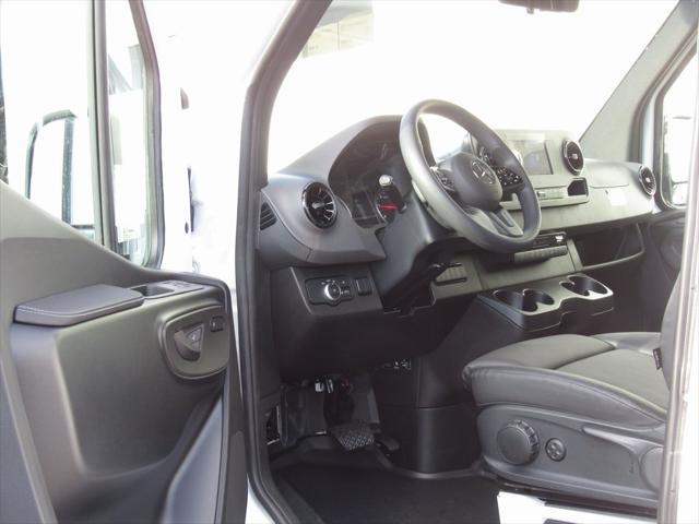 used 2024 Mercedes-Benz Sprinter 2500 car, priced at $59,792