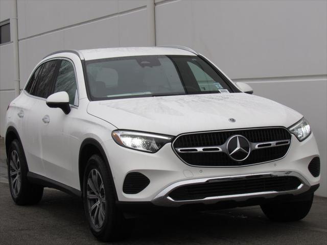 new 2025 Mercedes-Benz GLC 300 car, priced at $53,255