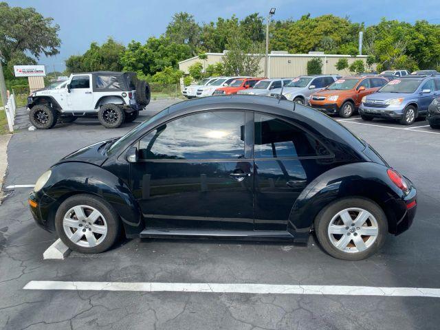 used 2007 Volkswagen New Beetle car, priced at $5,995