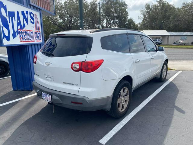 used 2010 Chevrolet Traverse car, priced at $6,995