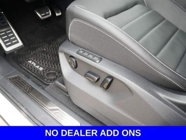 new 2025 Volkswagen Atlas Cross Sport car, priced at $48,917