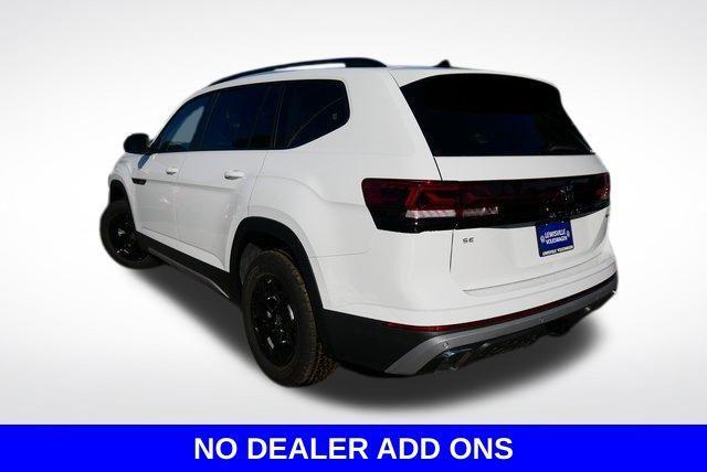 new 2025 Volkswagen Atlas car, priced at $49,076