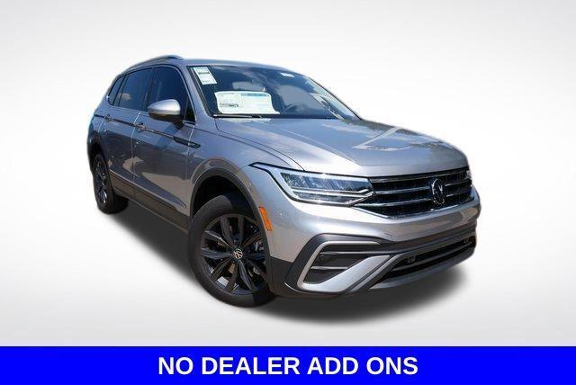 new 2024 Volkswagen Tiguan car, priced at $30,553