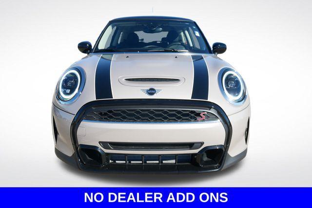 used 2024 MINI Hardtop car, priced at $30,000