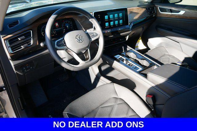 new 2025 Volkswagen Atlas car, priced at $47,216