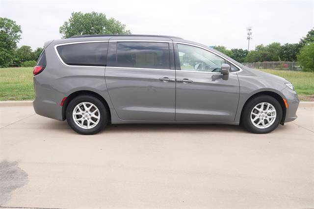 used 2022 Chrysler Pacifica car, priced at $21,999