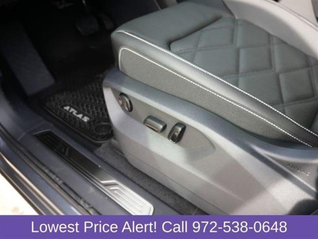 new 2025 Volkswagen Atlas car, priced at $43,216