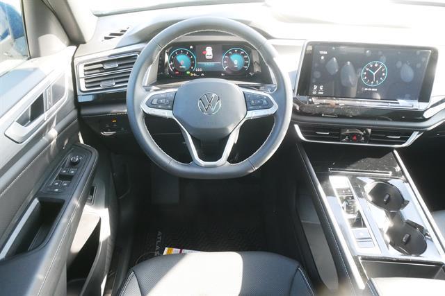 new 2025 Volkswagen Atlas Cross Sport car, priced at $46,186