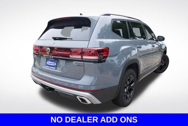 new 2025 Volkswagen Atlas car, priced at $50,226