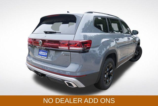 new 2025 Volkswagen Atlas car, priced at $50,226