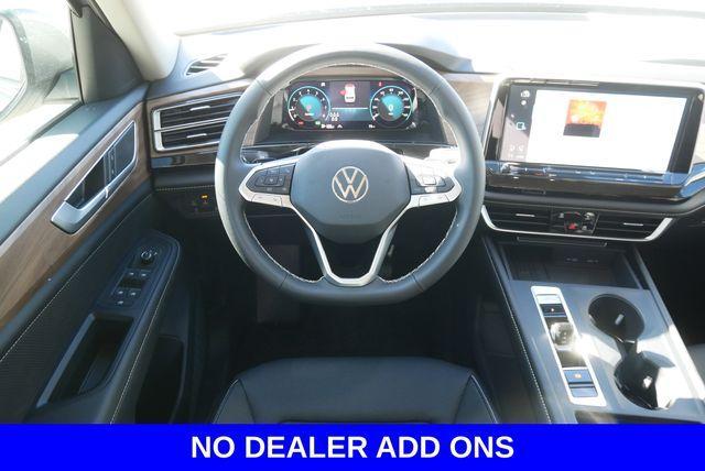 new 2025 Volkswagen Atlas car, priced at $40,216