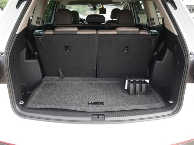 new 2025 Volkswagen Atlas car, priced at $47,306