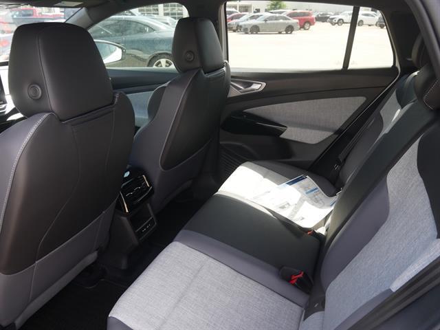new 2025 Volkswagen ID.4 car, priced at $47,261