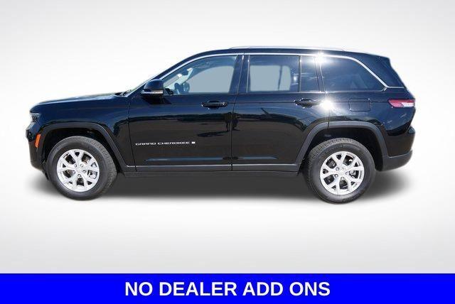 used 2023 Jeep Grand Cherokee car, priced at $32,999