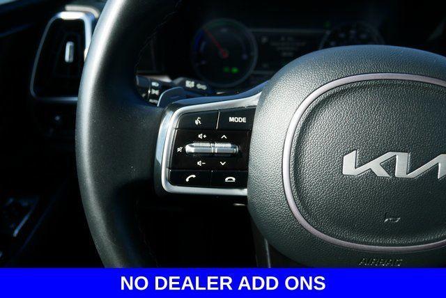 used 2023 Kia Sorento Hybrid car, priced at $25,999