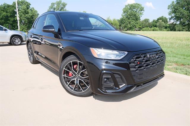 used 2022 Audi SQ5 car, priced at $39,699