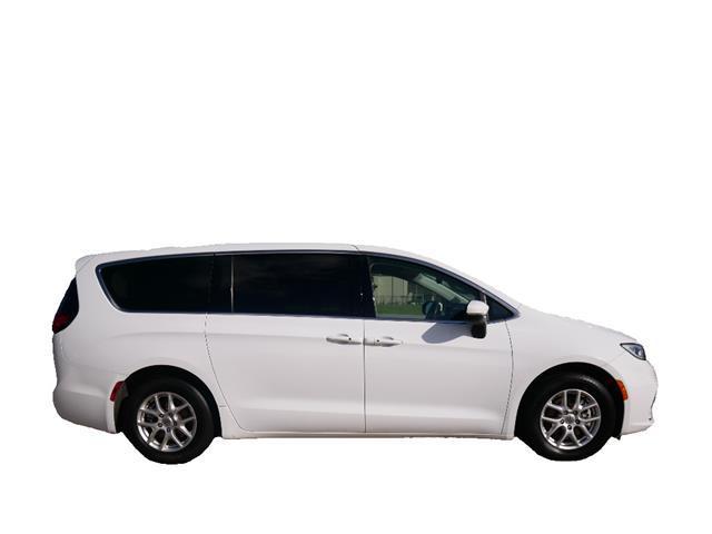 used 2023 Chrysler Pacifica car, priced at $22,499