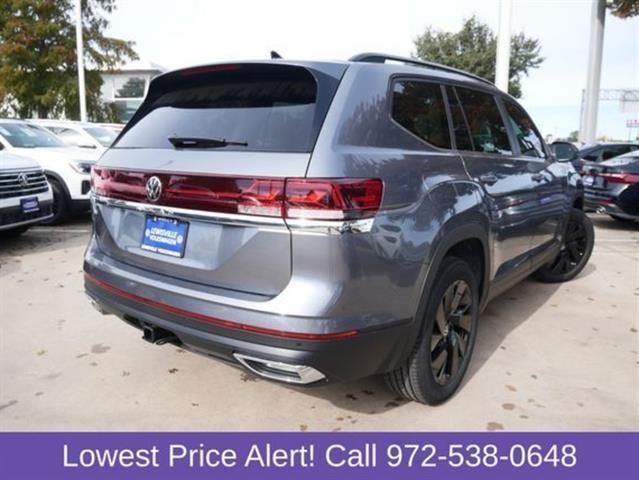 new 2025 Volkswagen Atlas car, priced at $42,521