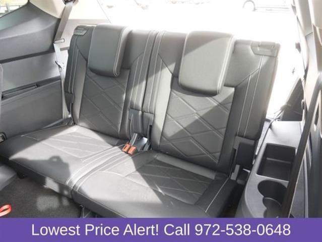 new 2025 Volkswagen Atlas car, priced at $42,521