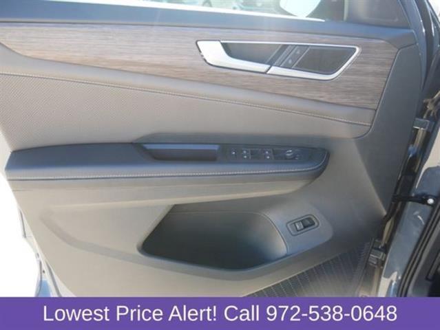 new 2025 Volkswagen Atlas car, priced at $47,076