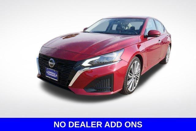 used 2023 Nissan Altima car, priced at $20,657