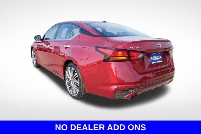 used 2023 Nissan Altima car, priced at $20,657