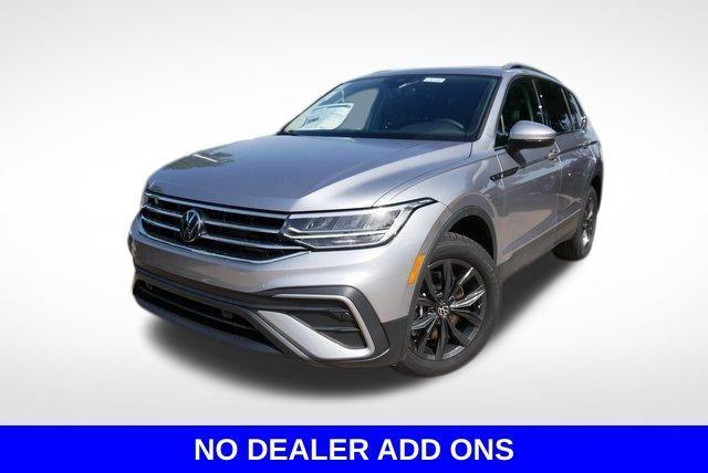 new 2024 Volkswagen Tiguan car, priced at $30,553