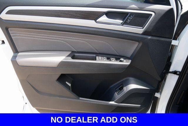 used 2022 Volkswagen Atlas car, priced at $25,999