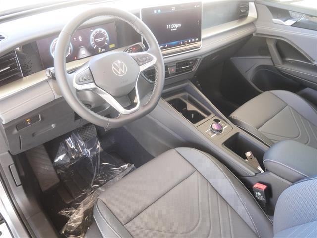 new 2025 Volkswagen Tiguan car, priced at $34,716