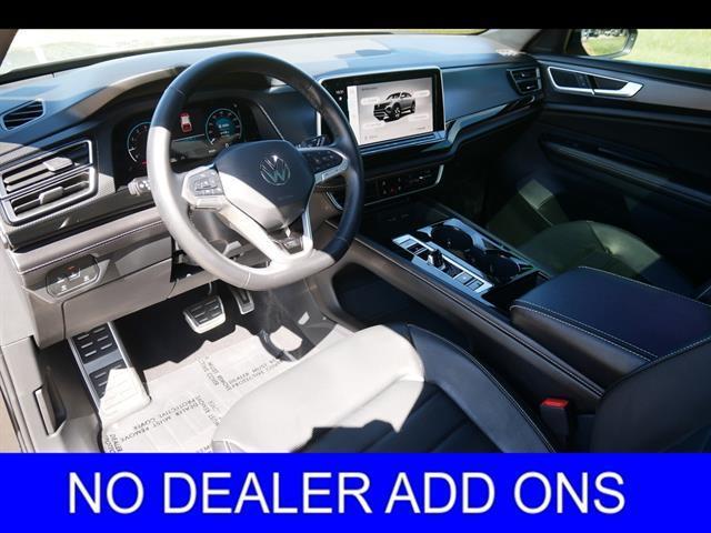 used 2025 Volkswagen Atlas Cross Sport car, priced at $46,999