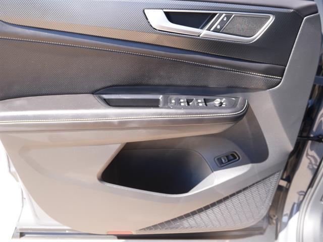 used 2025 Volkswagen Atlas Cross Sport car, priced at $46,999