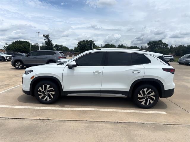 new 2025 Volkswagen Tiguan car, priced at $31,215
