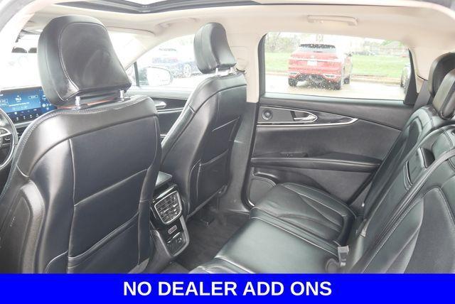 used 2022 Lincoln Nautilus car, priced at $31,999
