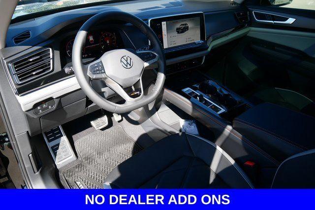 new 2024 Volkswagen Atlas car, priced at $49,071